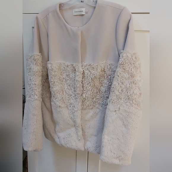 Paraphrase faux fur jacket - Picture 5 of 8